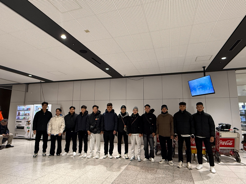 ようこそ　155期生入国